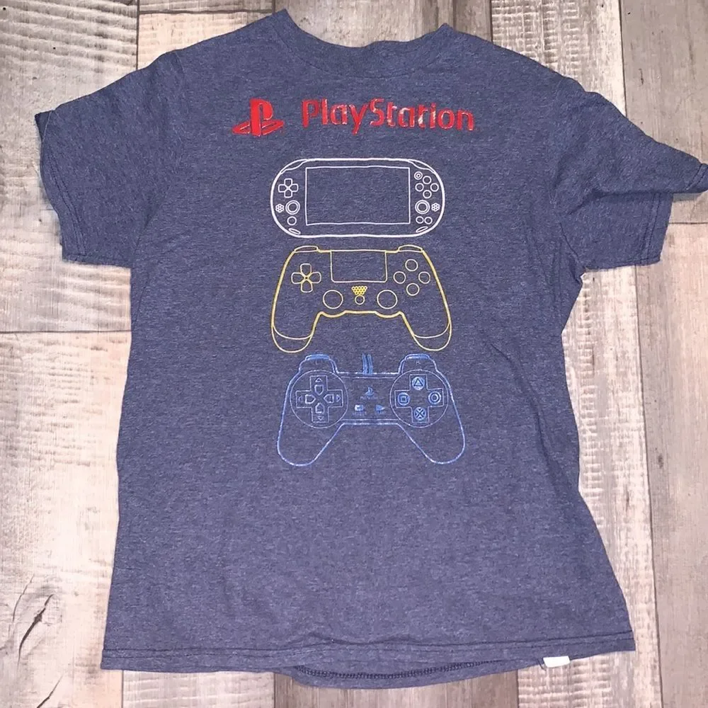 Lot of 2‎ PLAYSTATION gaming T-shirts - size M-(8)